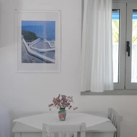 Apartment Amalia - Serifos Town